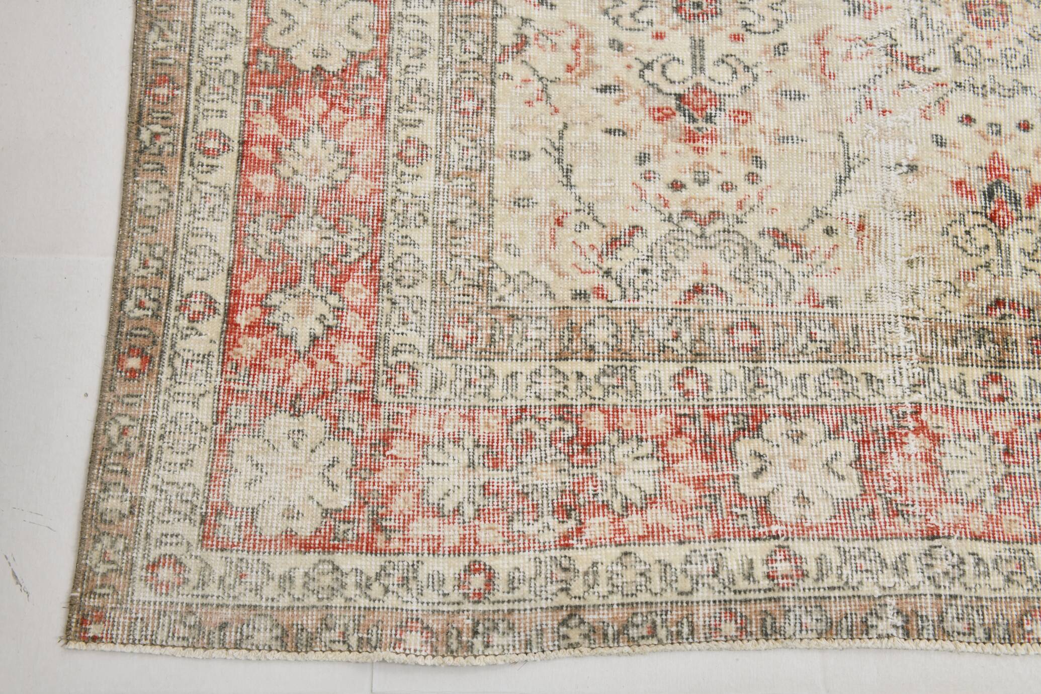8x11 All-Over Floral Pattern Vintage Persian Rug, 231x345Cm