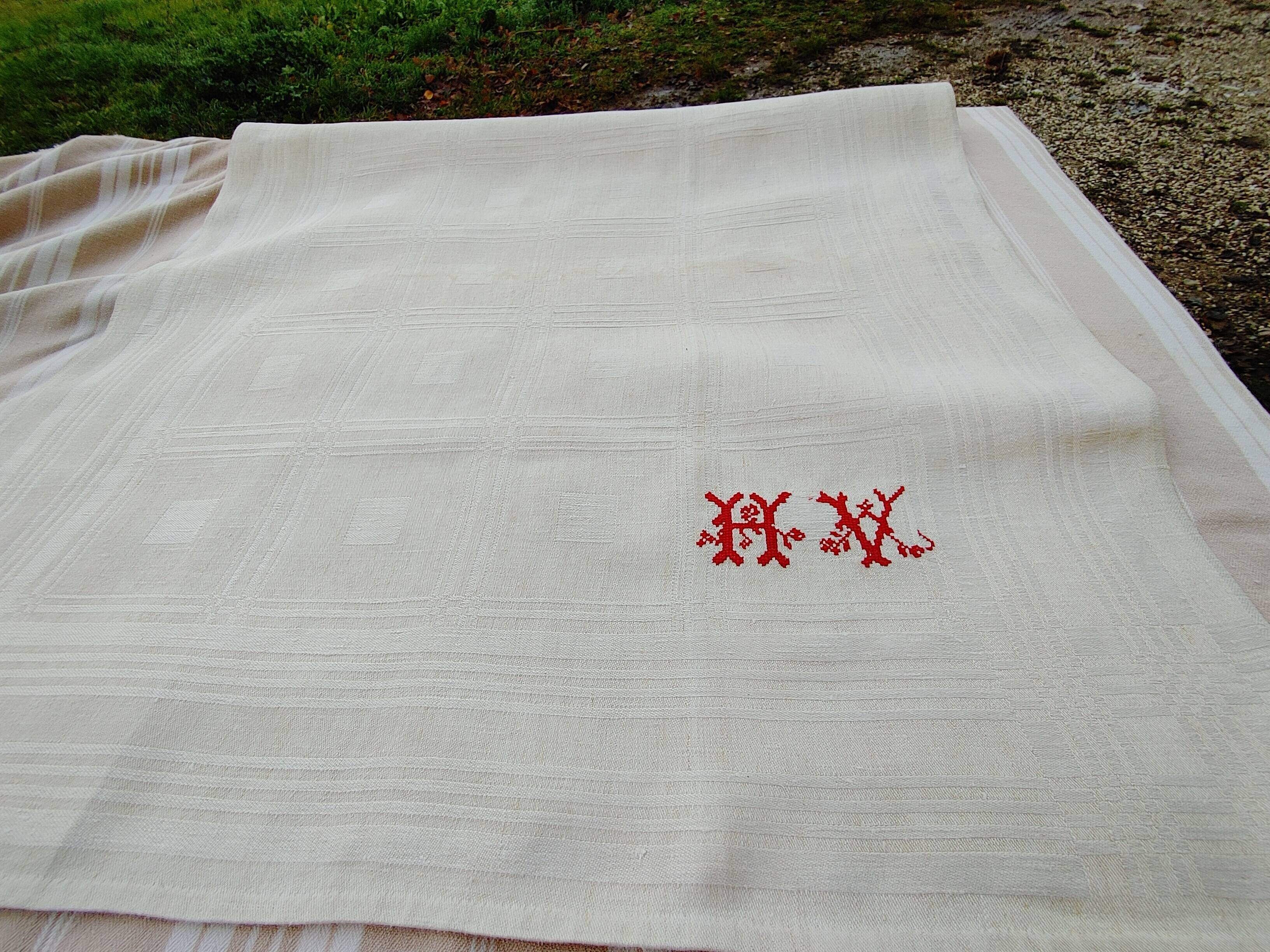 6 large towels or tea towels, damask linen Old linen never used
