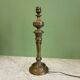 Grand pied de lampe en bronze fin 19ème. Lampe de table flambeau