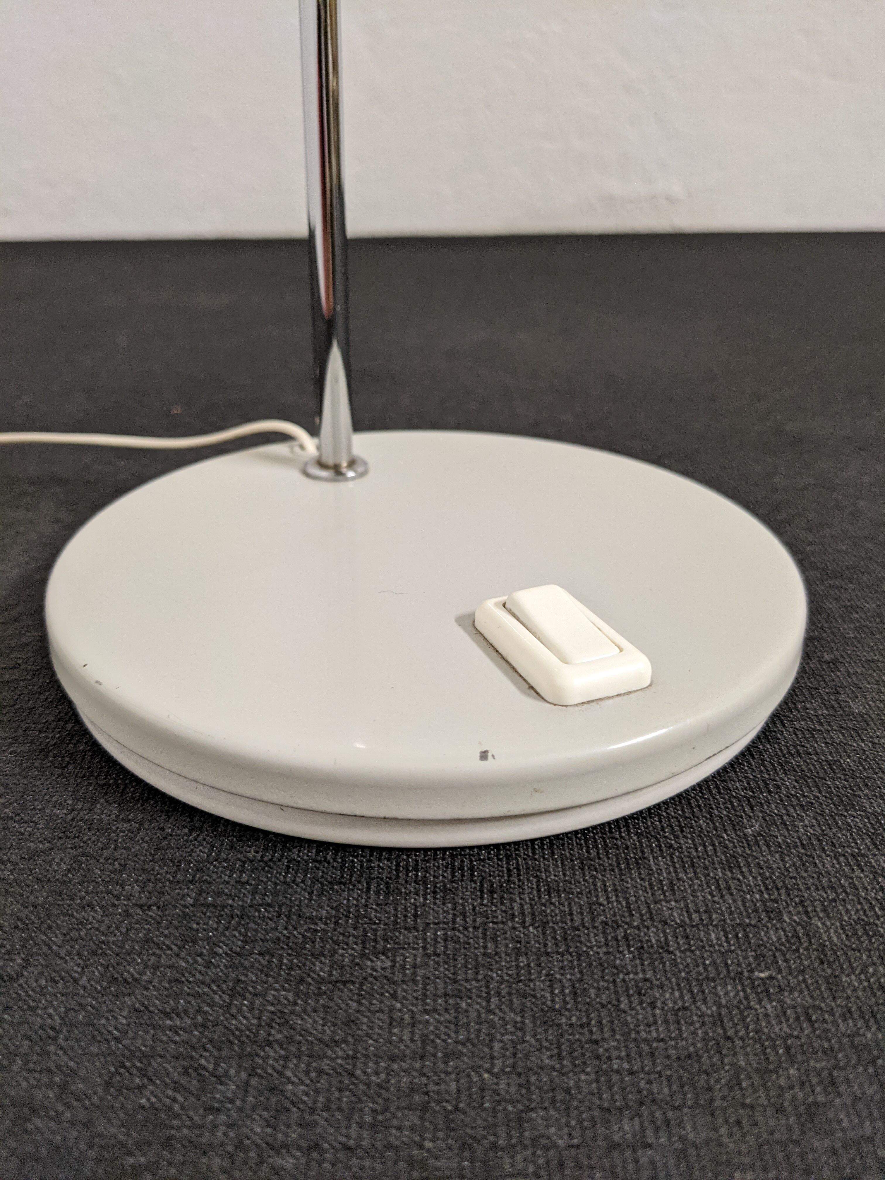 Eye ball lamp of the 60s by Aluminor