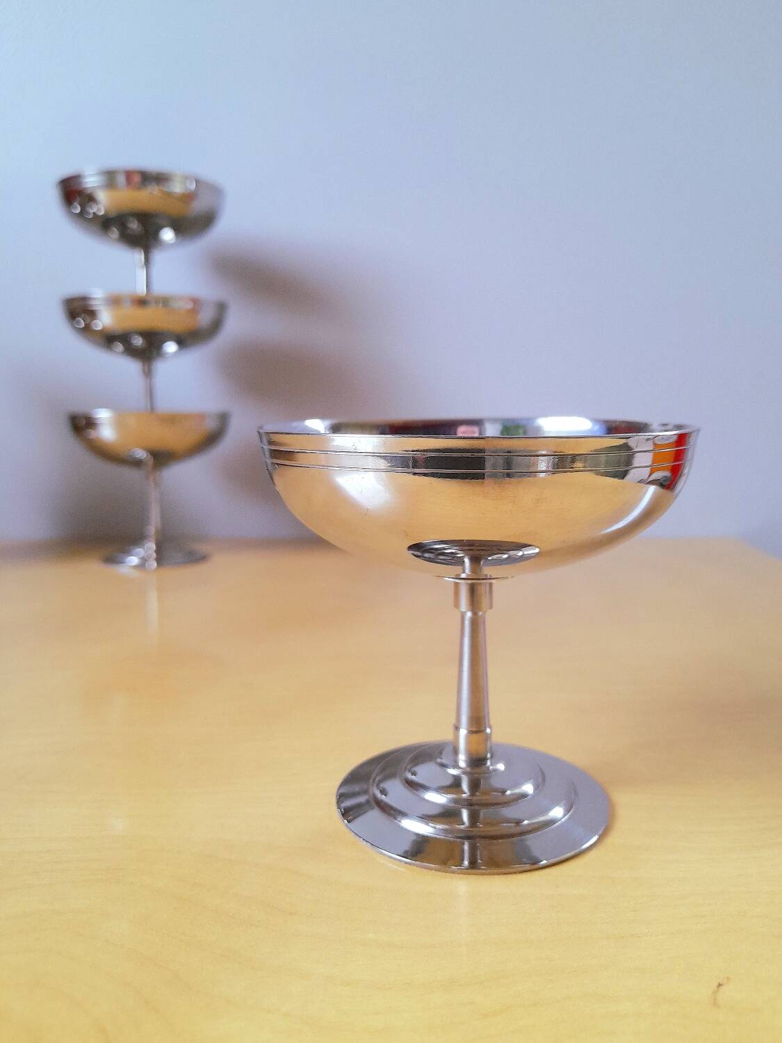 L'étang Remy stainless steel ice cream/dessert cups.
