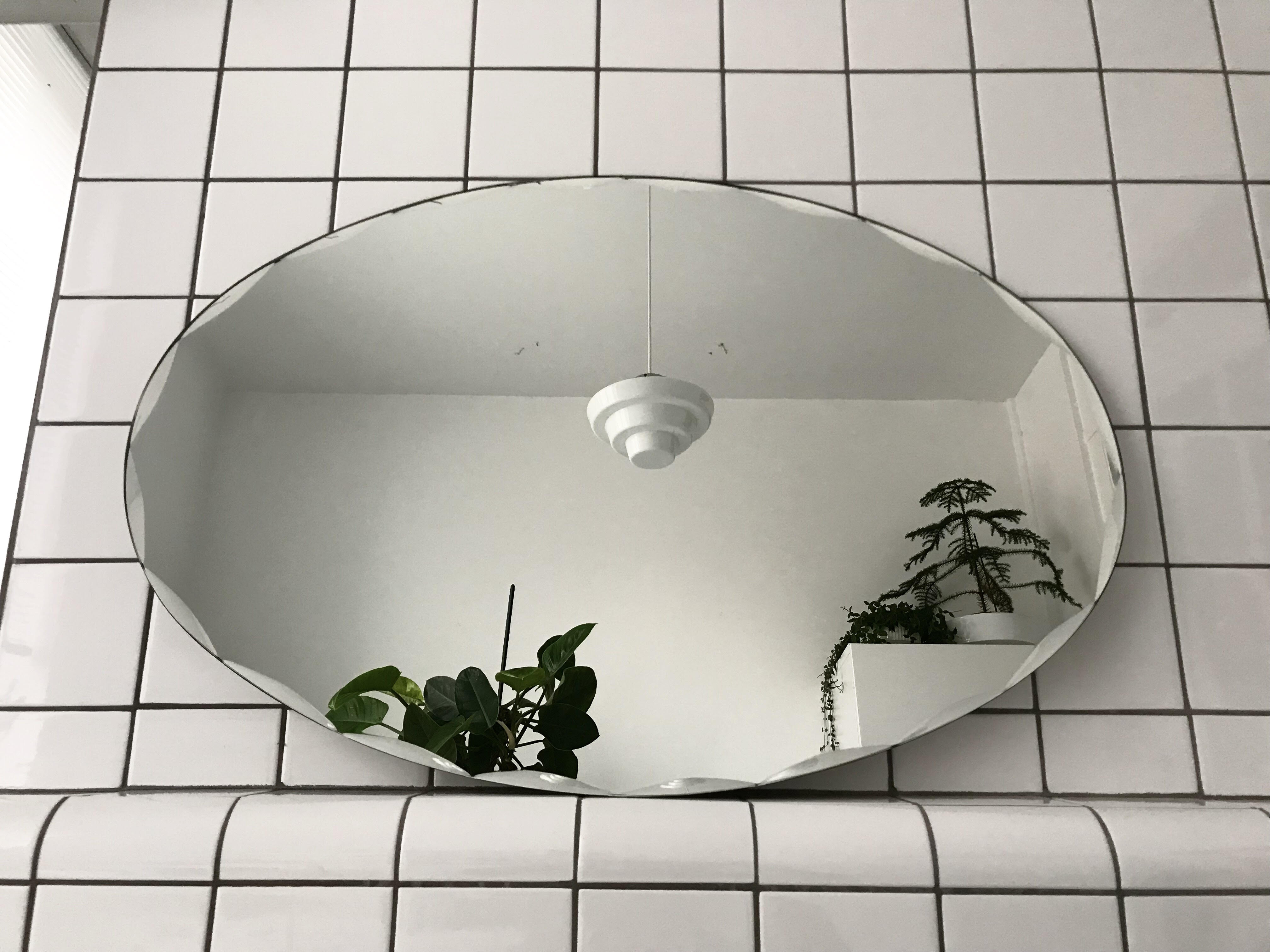 Beveled mirror 69 x 46 cm