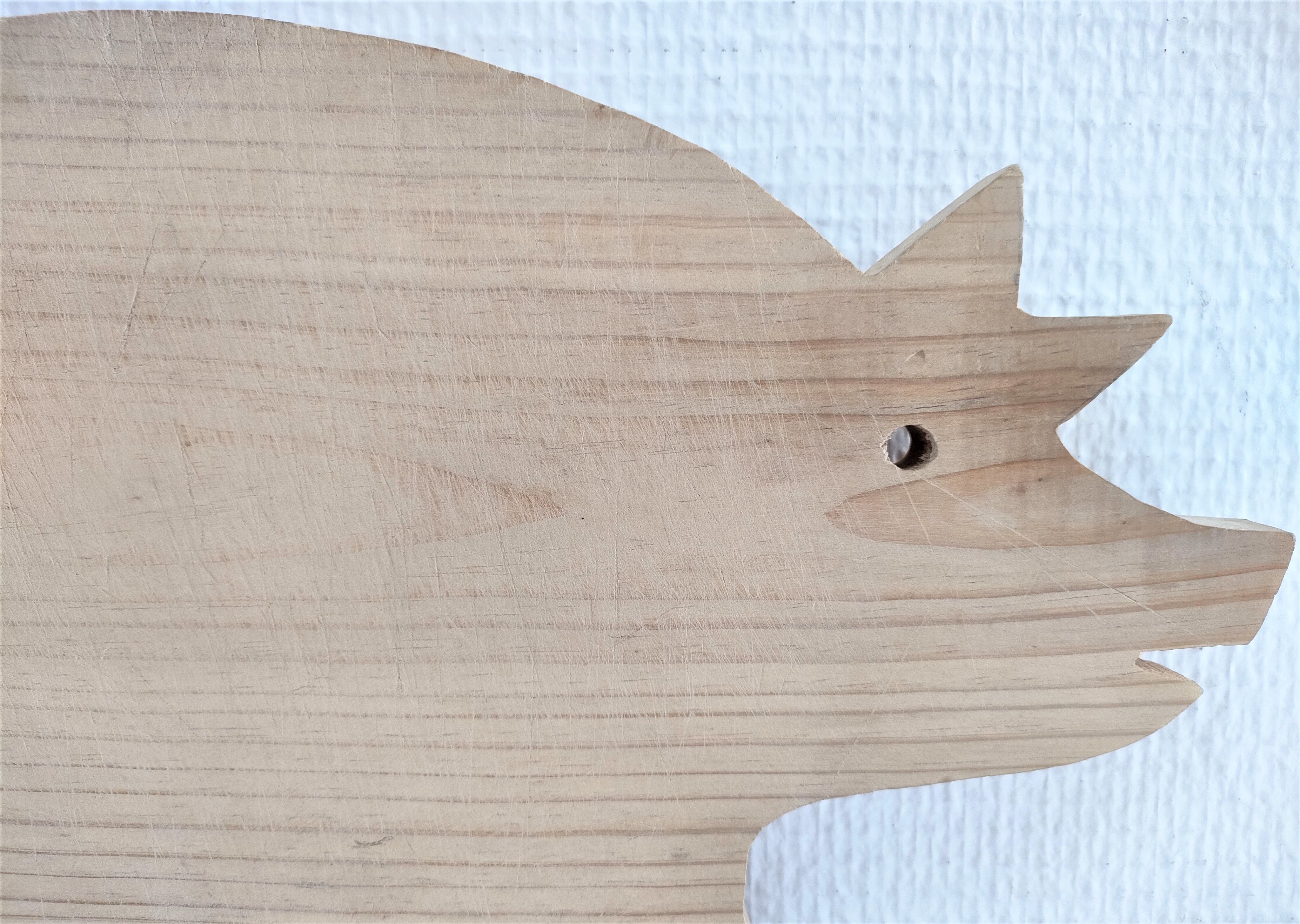 Deux planches à découper poisson cochon bois vintage