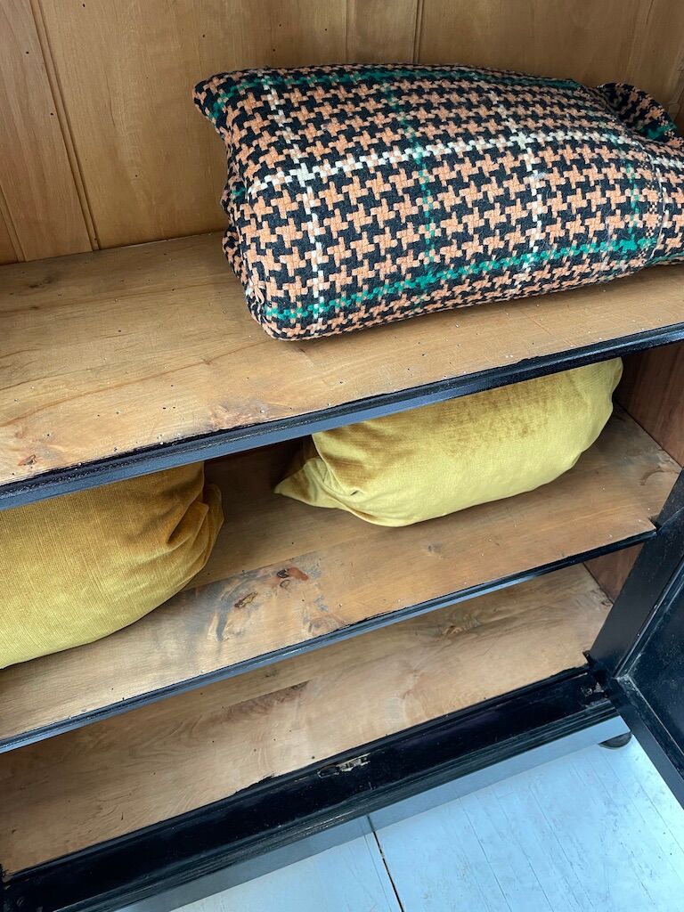 Napoleon 3 walnut window glass cabinet