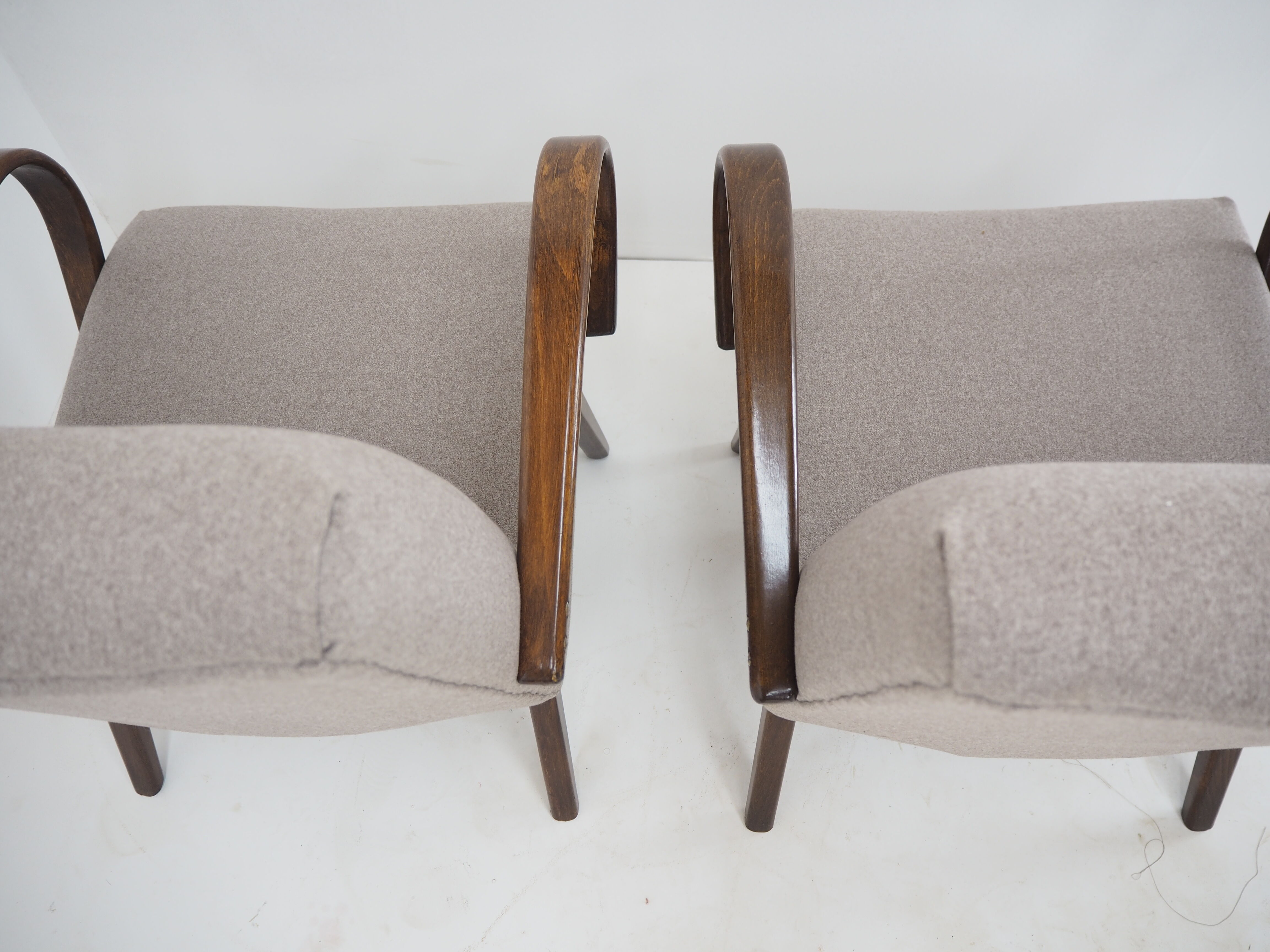 1960s pair of Ton/Thonet beech armchairs, czechoslovakia