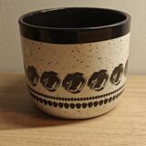 Plant pot