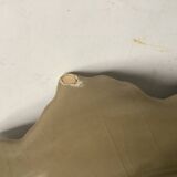 Ceramic leaf pocket emptier