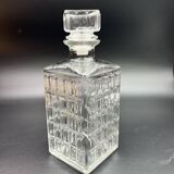 Rectangle pattern whisky carafe