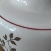 Porcelain vase with peacock decoration