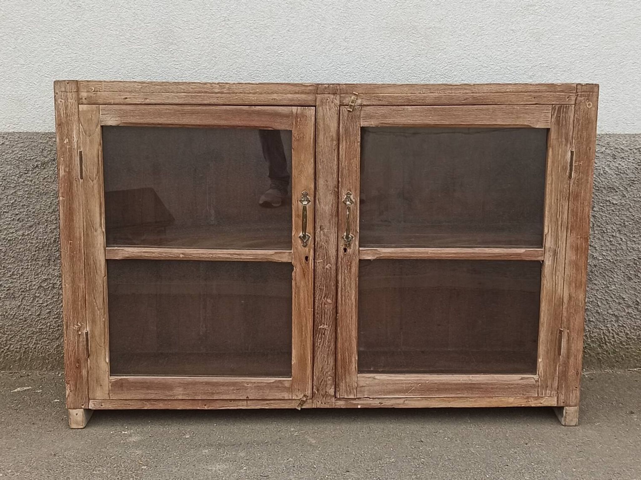 Glass sideboard in antique wood