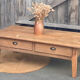 Table basse de ferme ancienne 2 tiroirs en bois massif brut 
