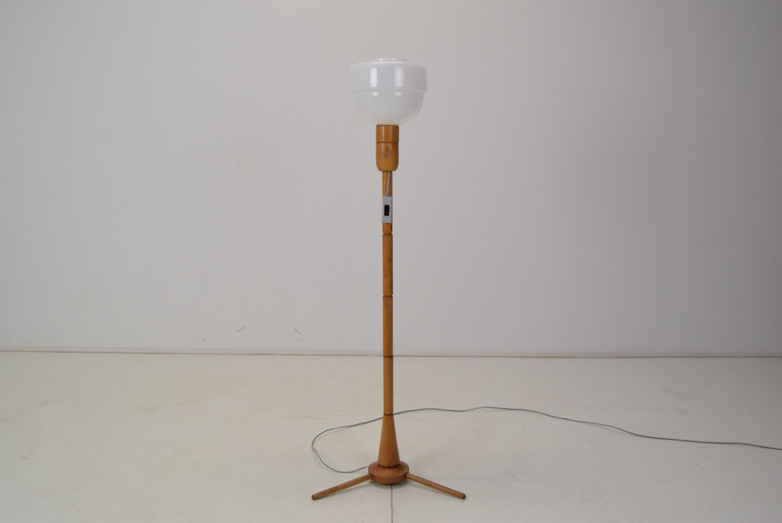 Mid-century floor lamp uluv,1950