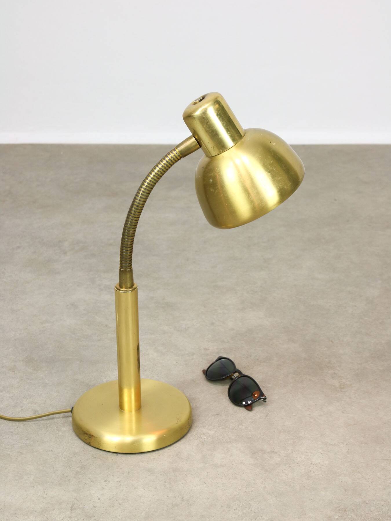 Vintage Italian Brass Gooseneck Table Lamp