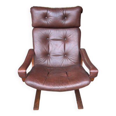 Fauteuil cuir et bois scandinave Fauteuil Kengu Elsa & Nordahl Solheim- Rykken