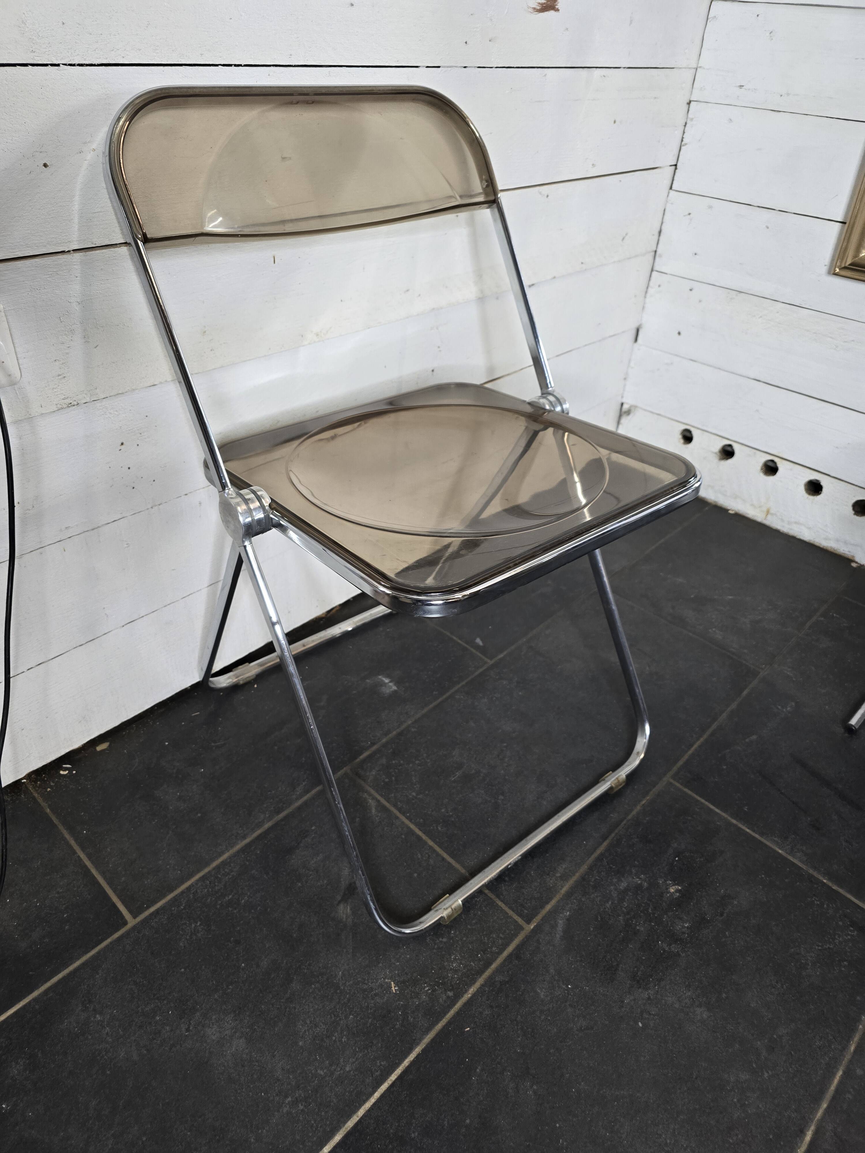 Folding office chair in smoked plexiglass by Giancarlo Piretti, Castelli edition