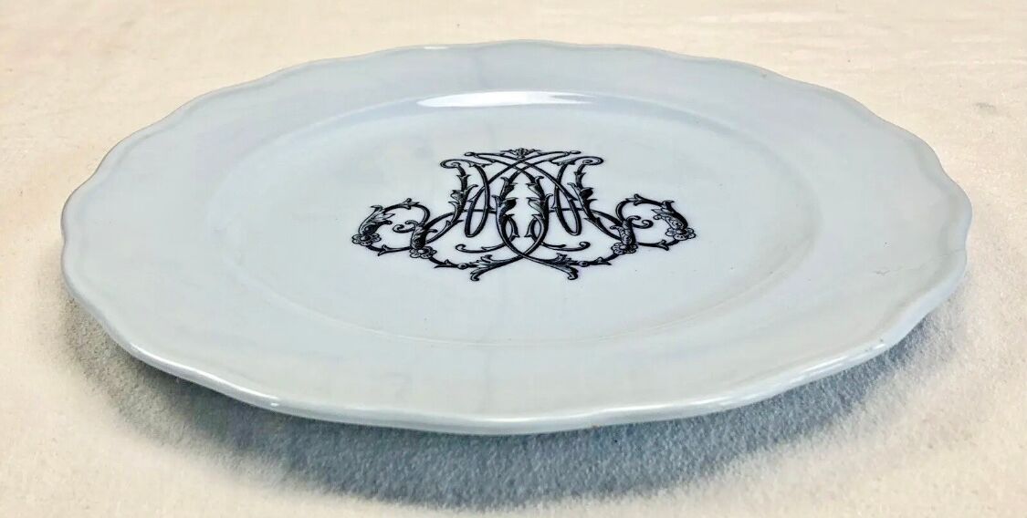 6 anciennes assiettes plates monogrammées Brown Westhead More & Co XIX