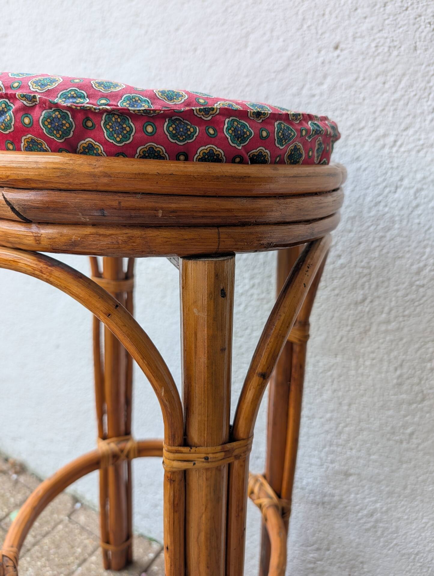 Tabouret haut en rotin – années 1960