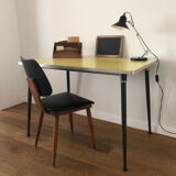 Mullca table