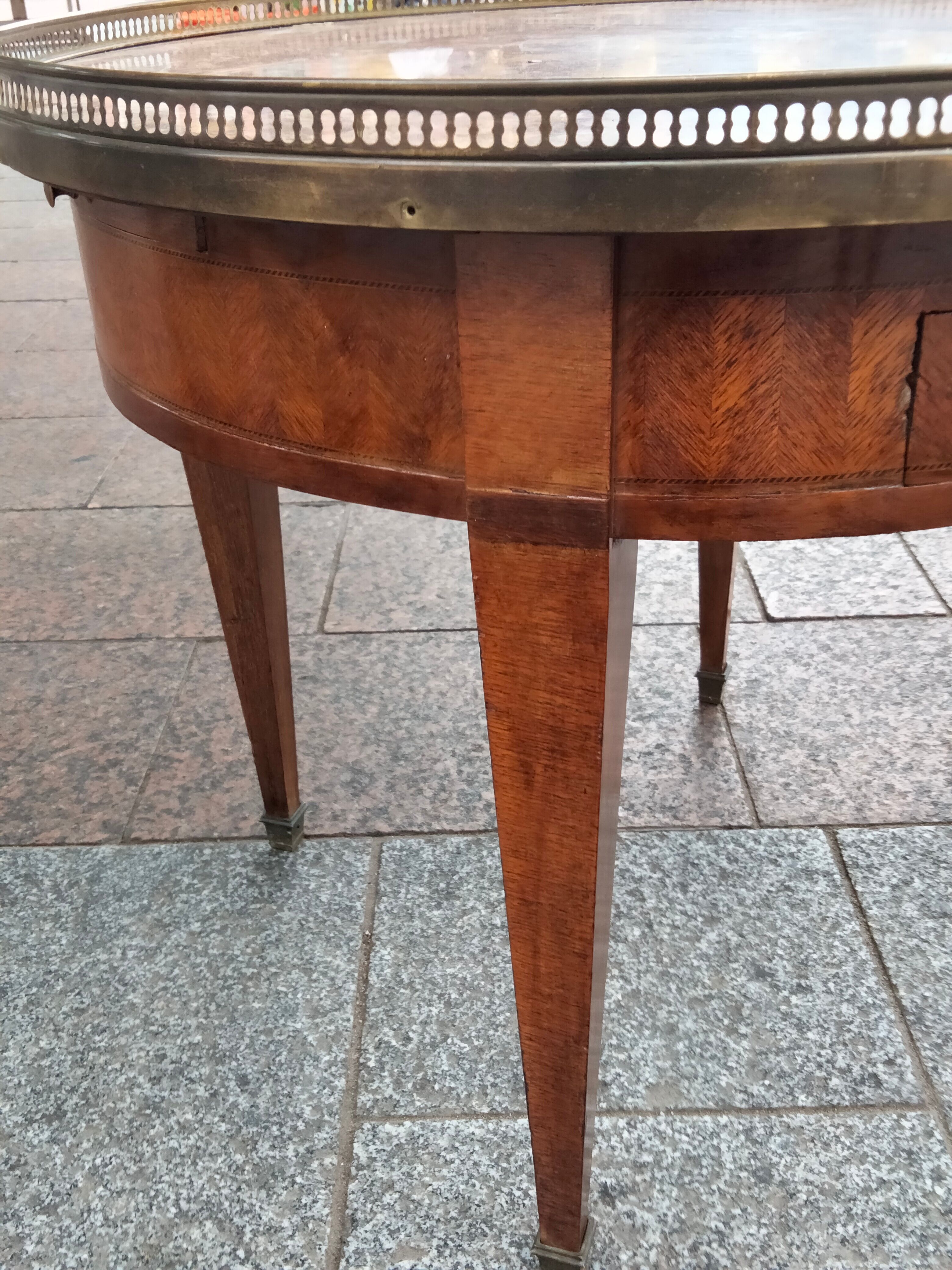 Coffee table hot water bottle old style Louis XVl