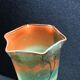 1435 Discreet brand with heel to decipher vase