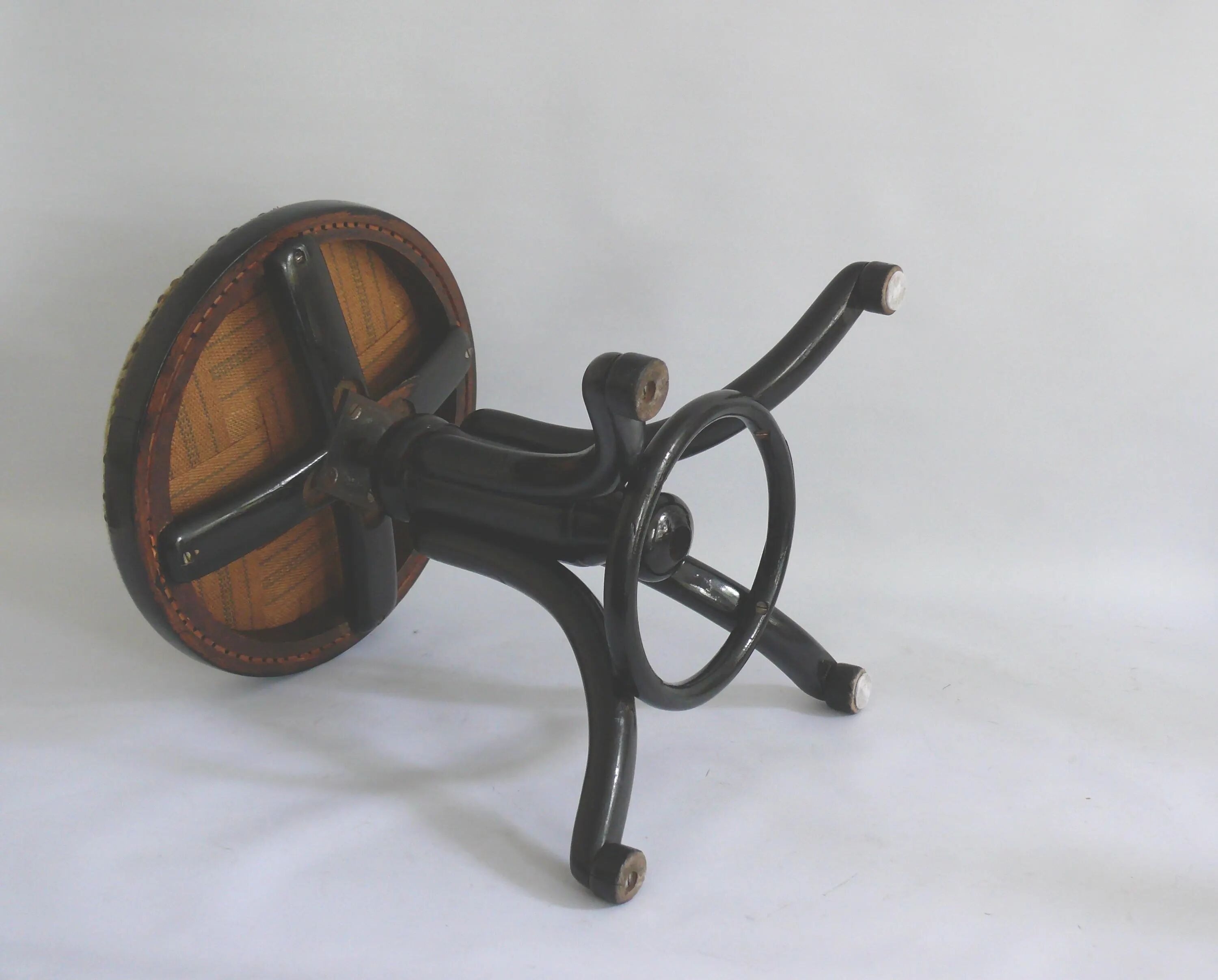 Gebr. Thonet, Bugholz Klavierhocker No. 1, End of the 19th Century