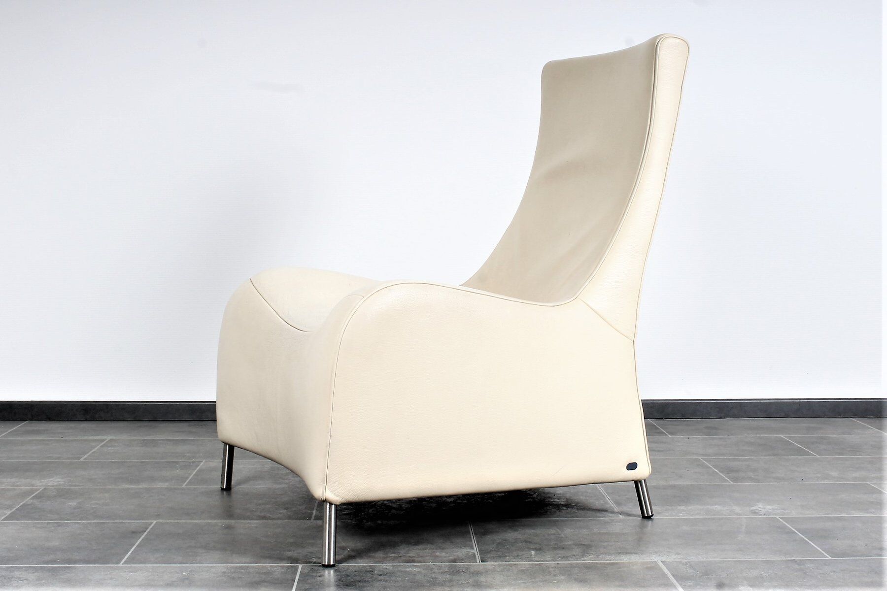 White DS264 model long chair by Matthias Hoffmann for de Sede 1980s
