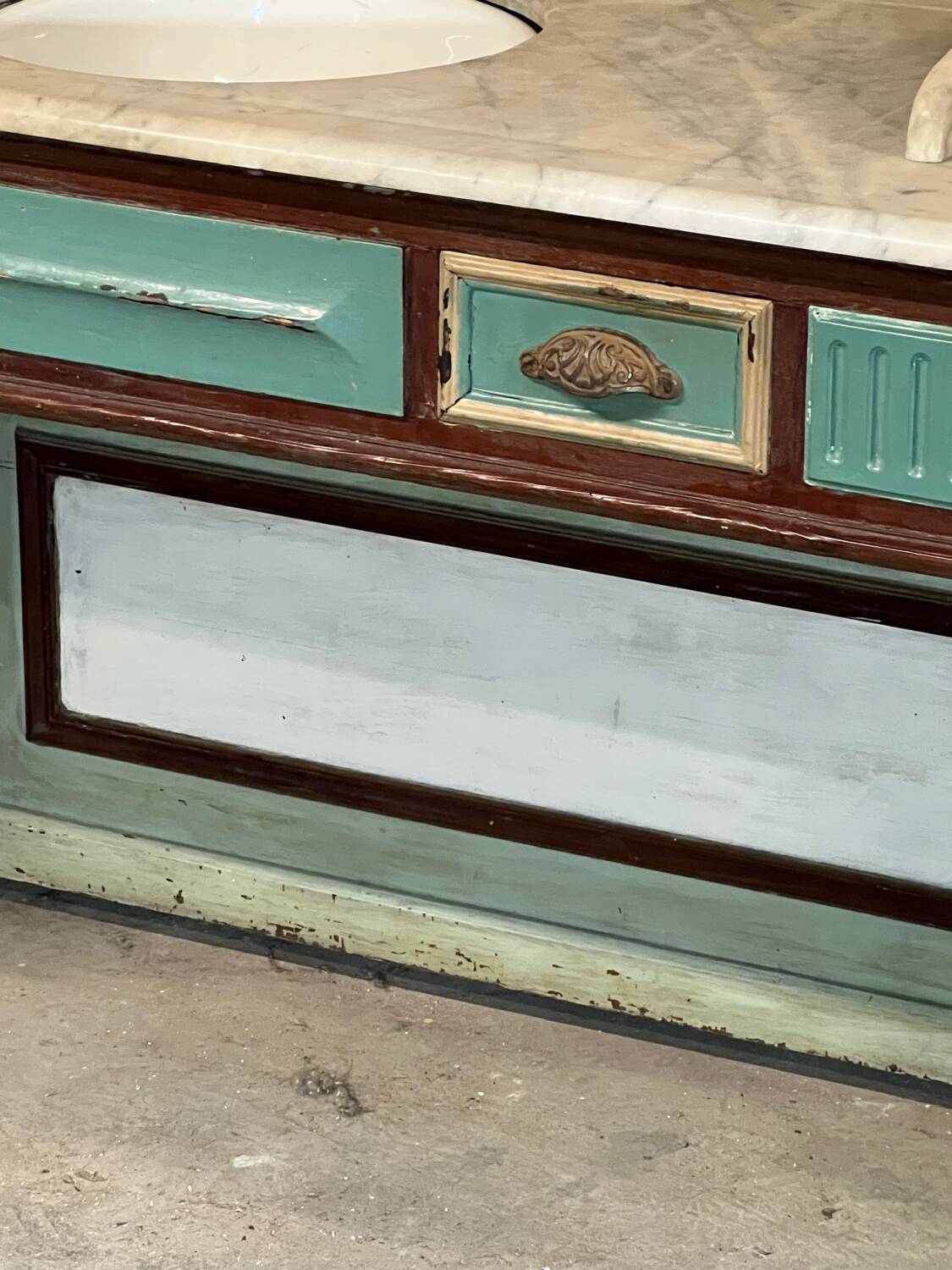 Antique hairdresser's-barber's furniture