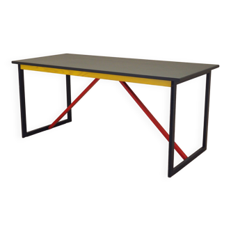 Acacia desk, Italian design, 1980s, production: Italy