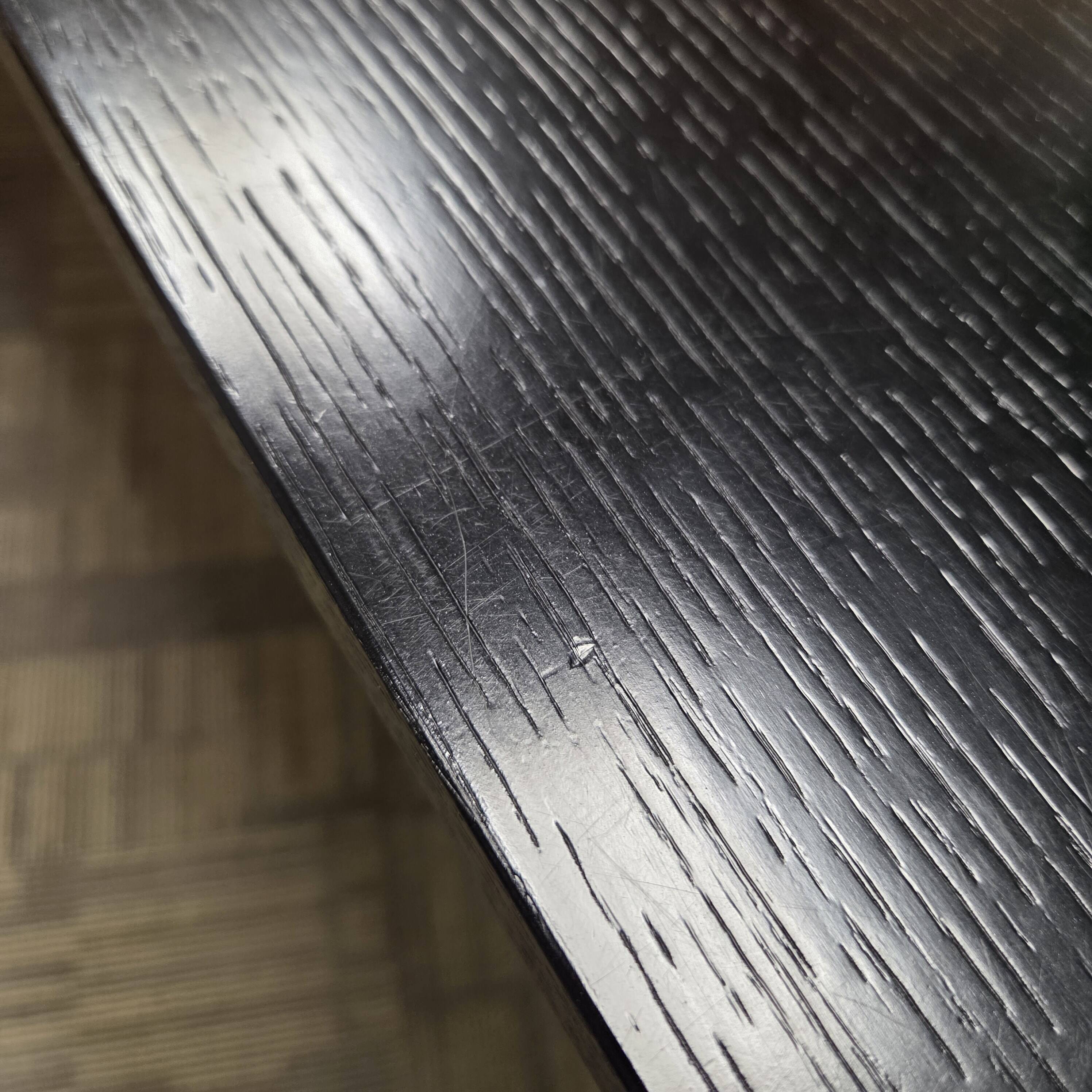 Table bureau USM Haller – plateau plaqué chêne noir