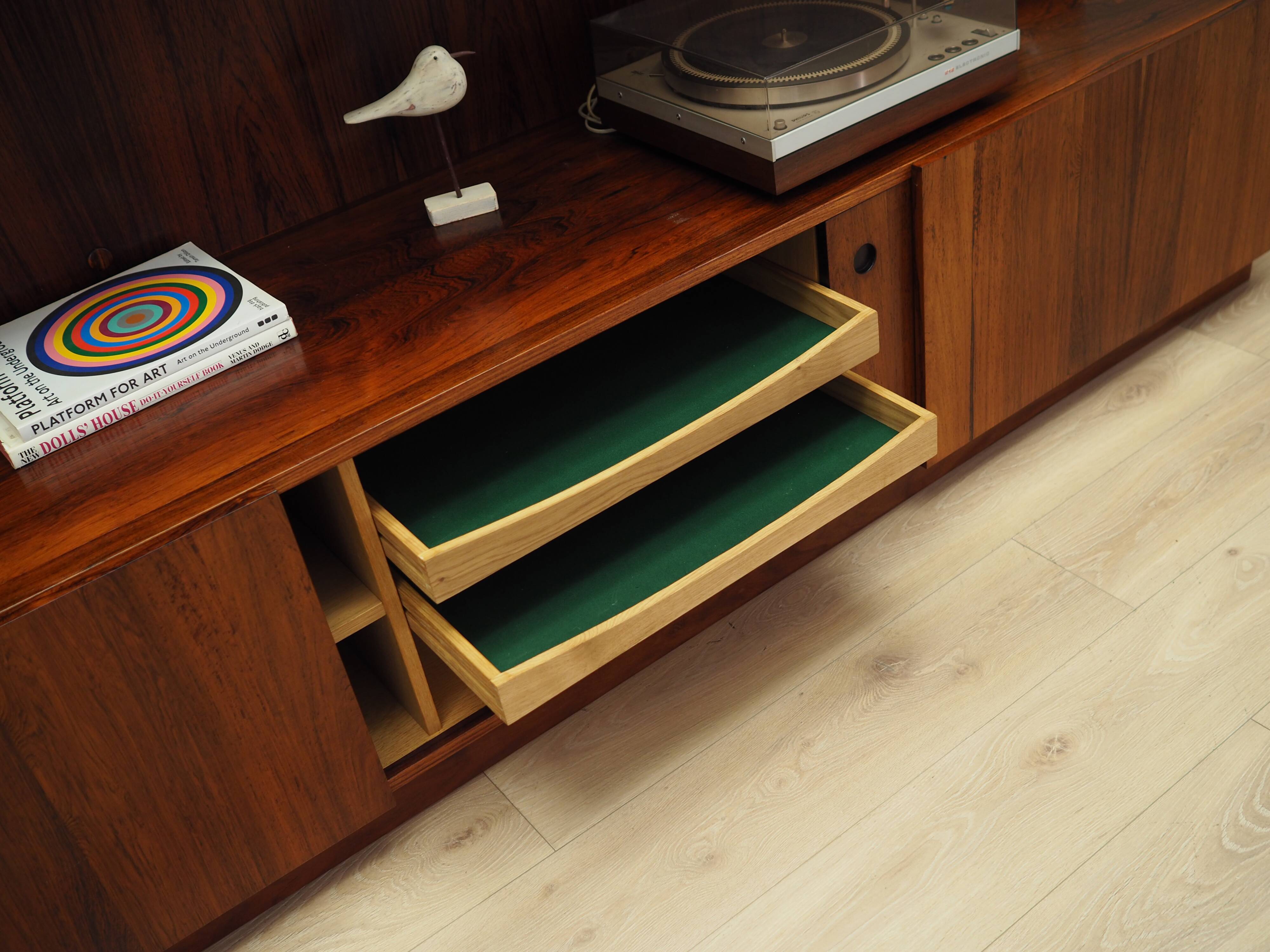 Bibliothèque en palissandre, design danois, années 1960, designer : Ib Kofod-Larsen, fabricant : Faarup Møbelfabrik