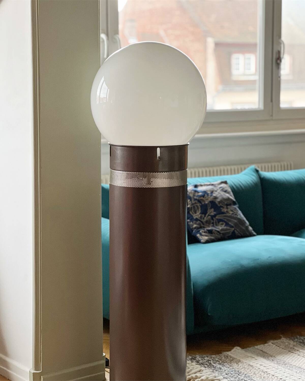Oracolo Gae Aulenti Artemide