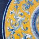 Large grotesque plate (Urbino/Castelli style), made in Italy, pei