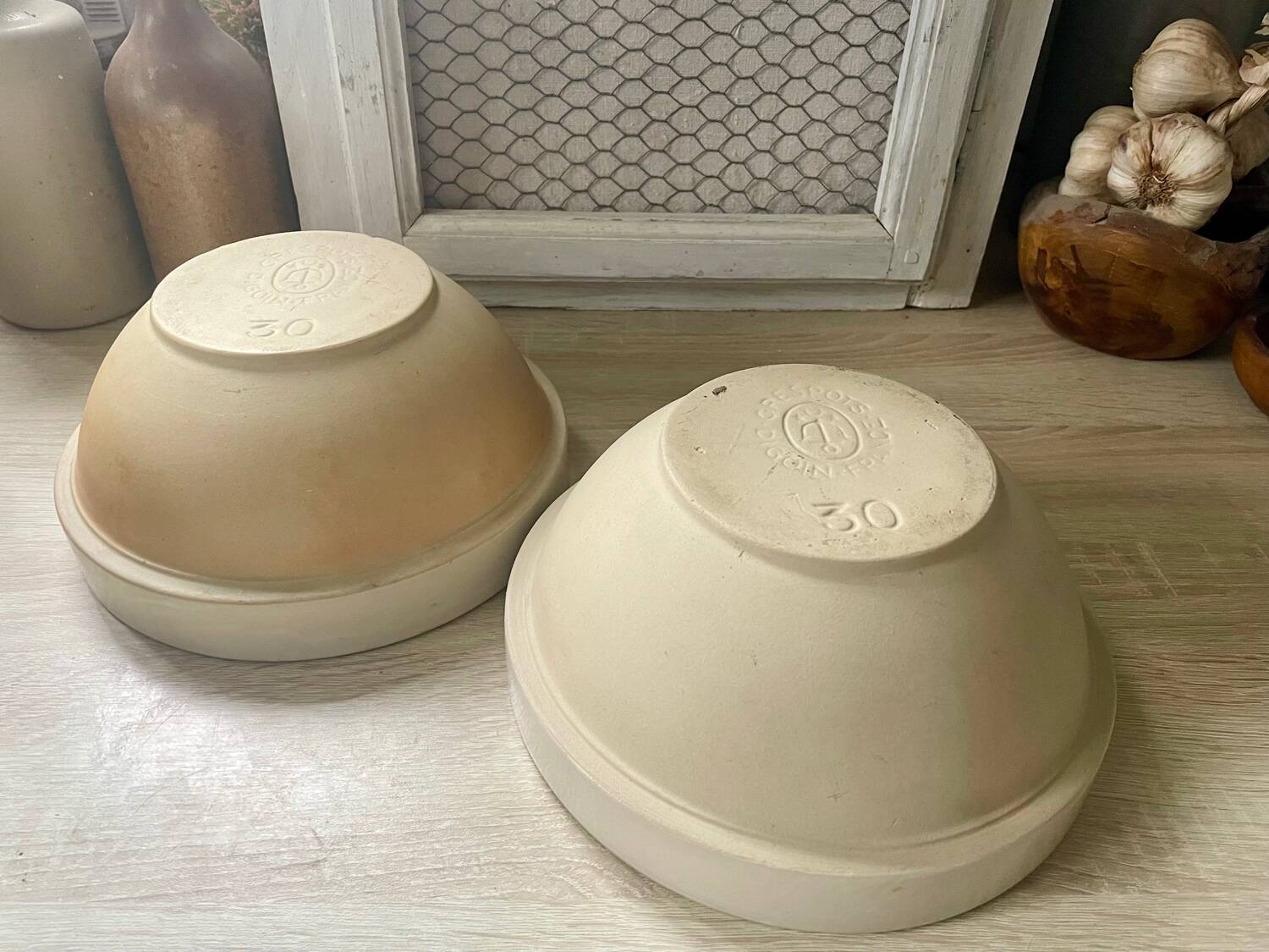 Set of two 2.5l salad bowls in vintage Digoin stoneware
