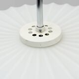 Lampe en verre opalin de Napako, années 1960