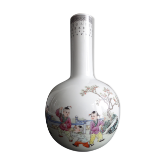 Chinese balustre vase to children playing 30cm porcelain brand qianlong early XX