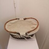 Wicker basket with two handles