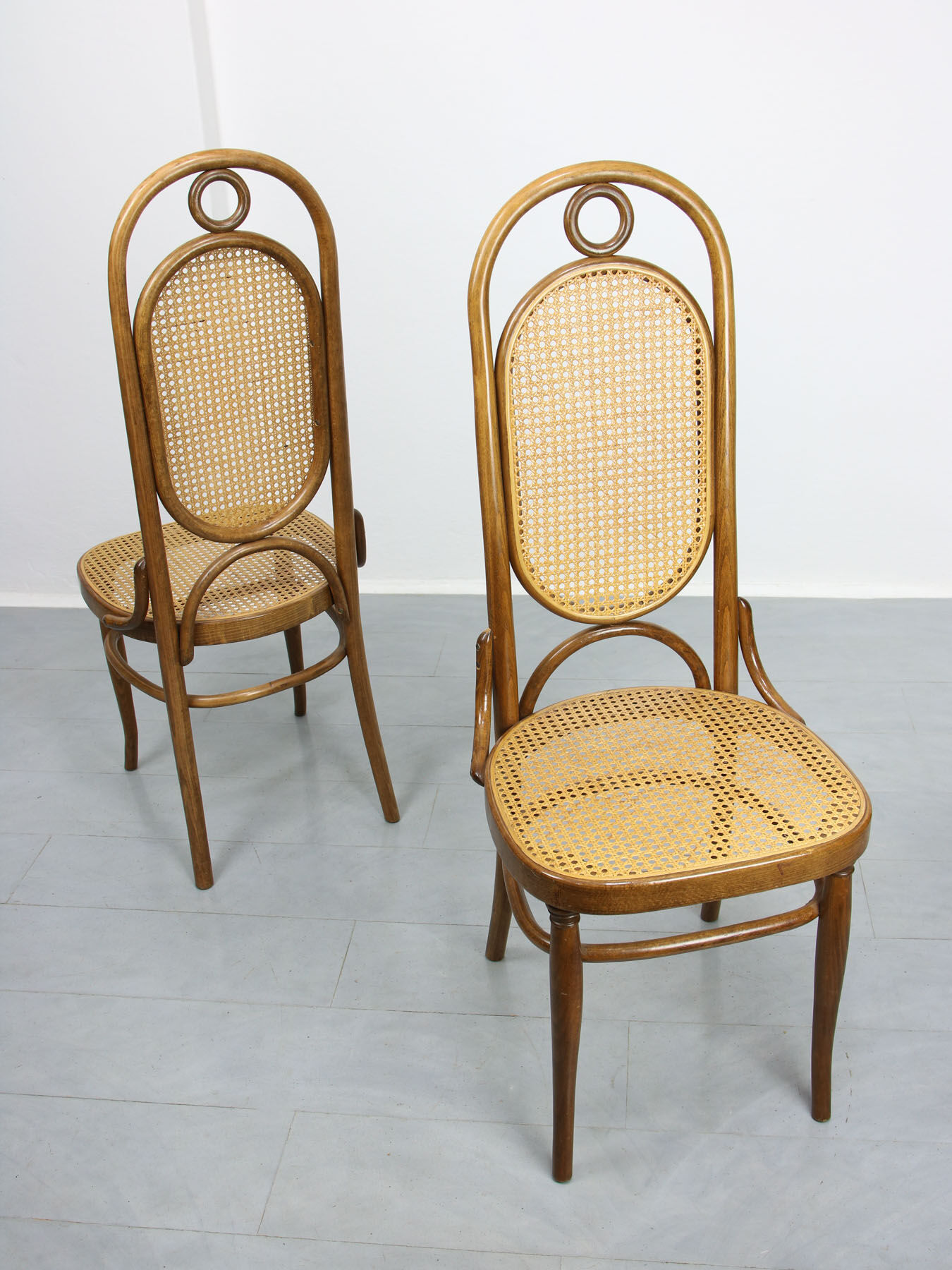 Paire de chaises à manger Thonet 207R vintage