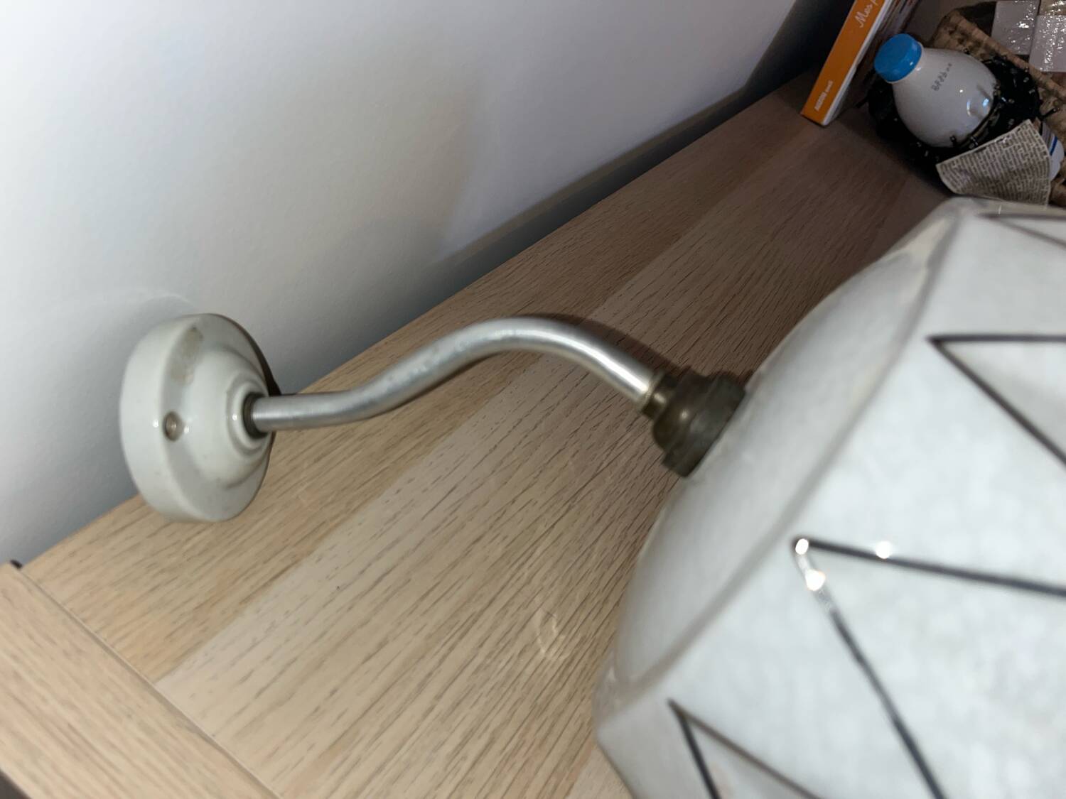Wall lamp