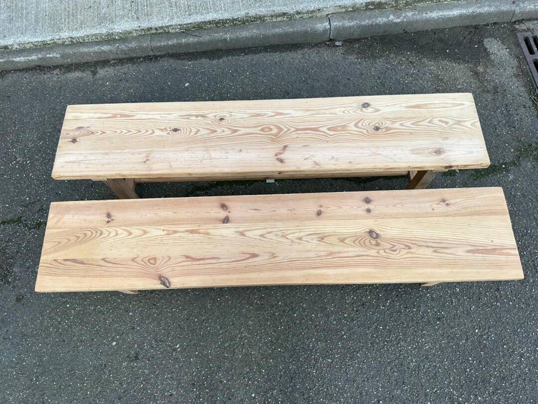2 renovated farmhouse benches made of solid pine from the 20th century, 160cm.