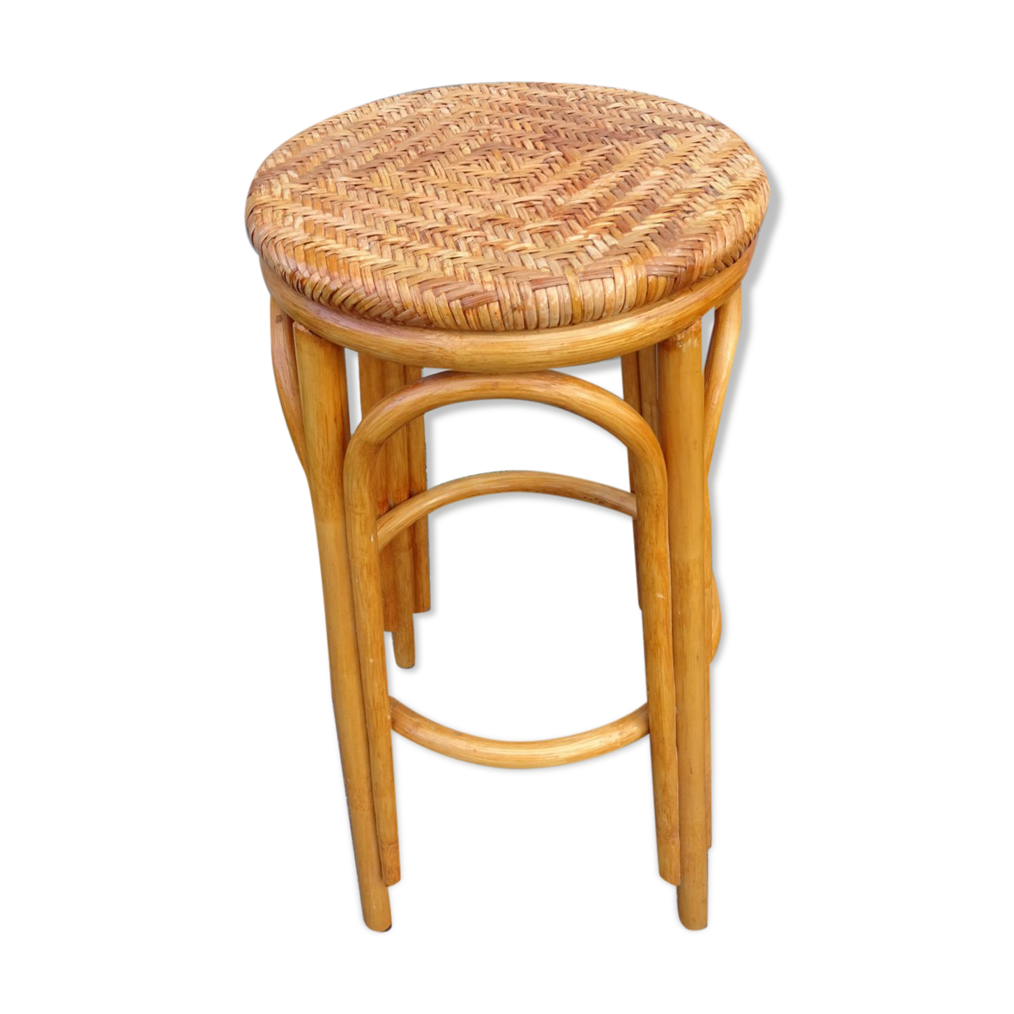 High bar stool in woven rattan