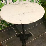 Table bistrot en marbre blanc et fonte