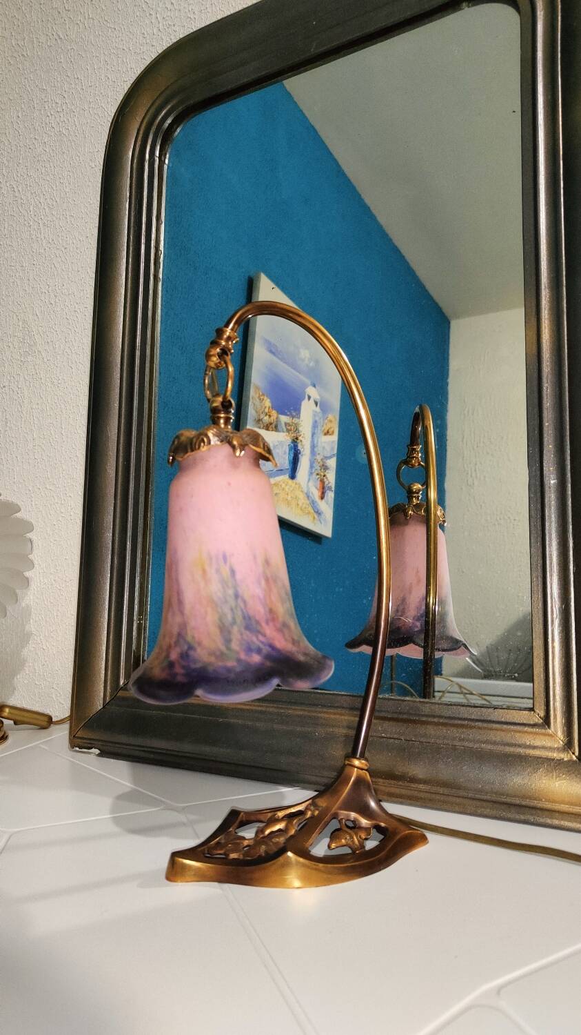 Art nouveau tulip style bronze lamp signed