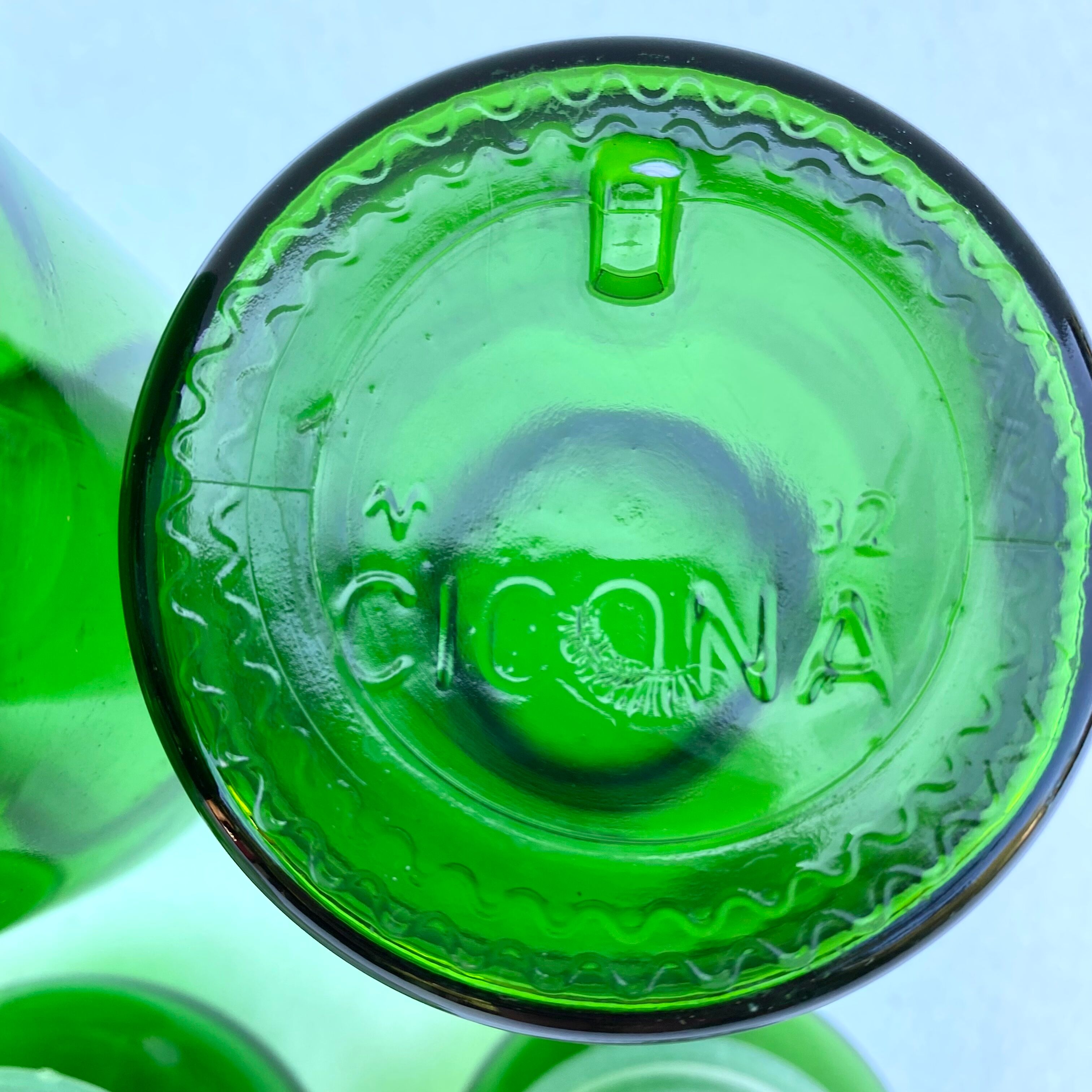 Vintage apothecary pots