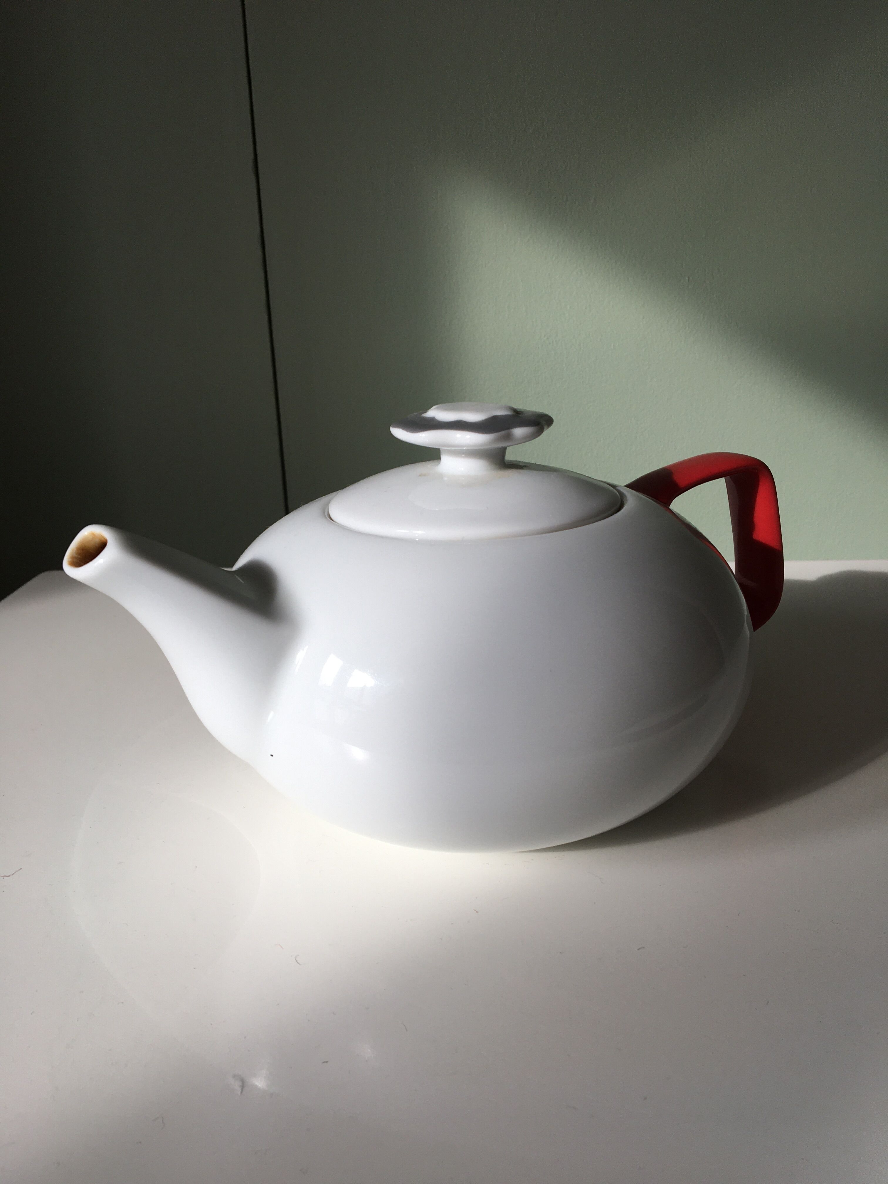 Théière modèle Surprise marque Salt & Pepper