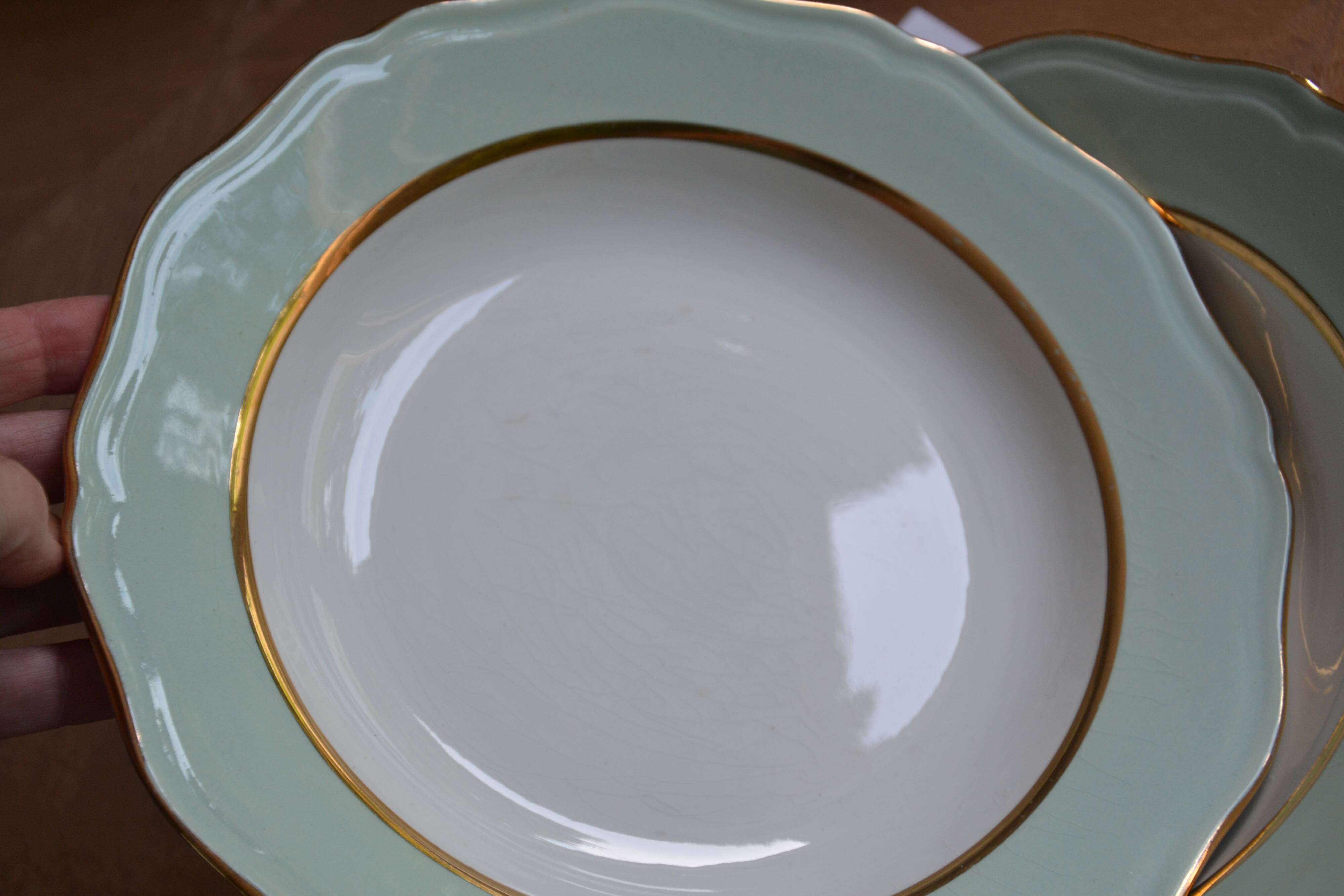 12 green deep plates "l'amandinoise"