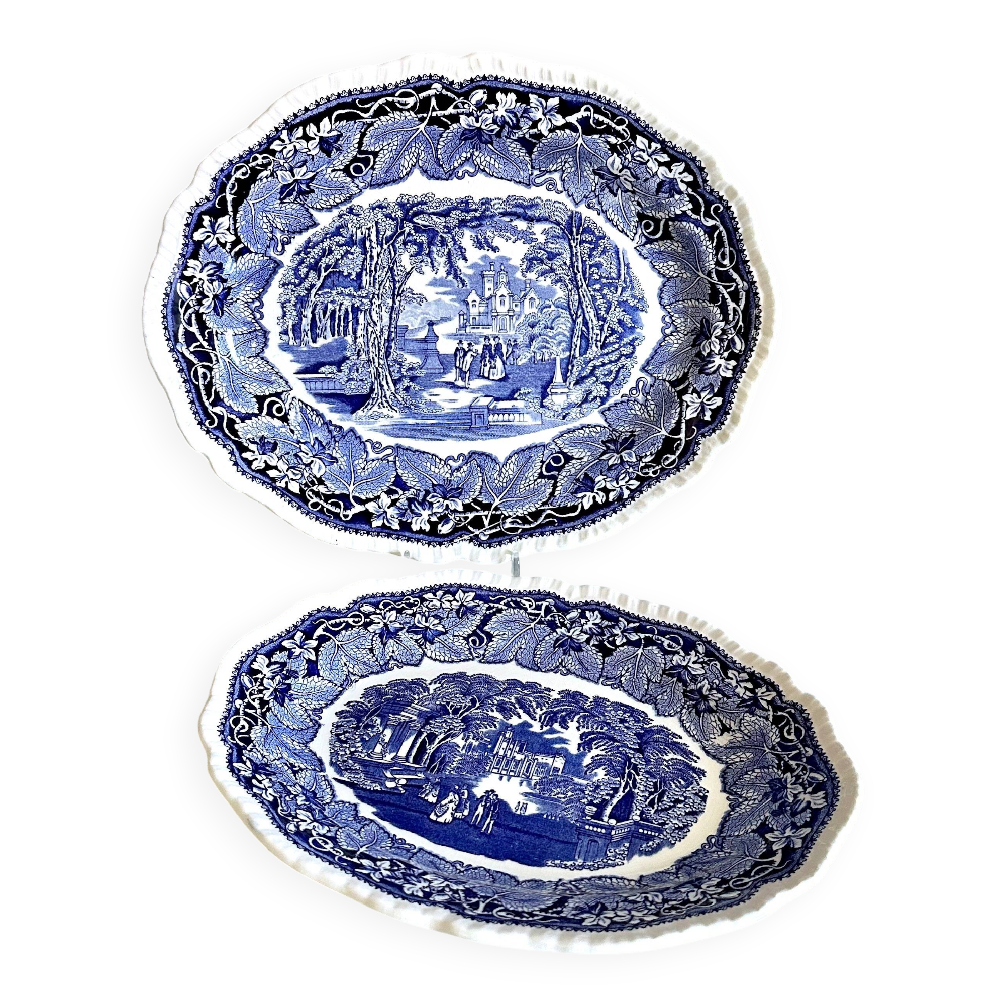 2 plats de service Mason’s Vista Blue – Faïence anglaise bleue et blanche