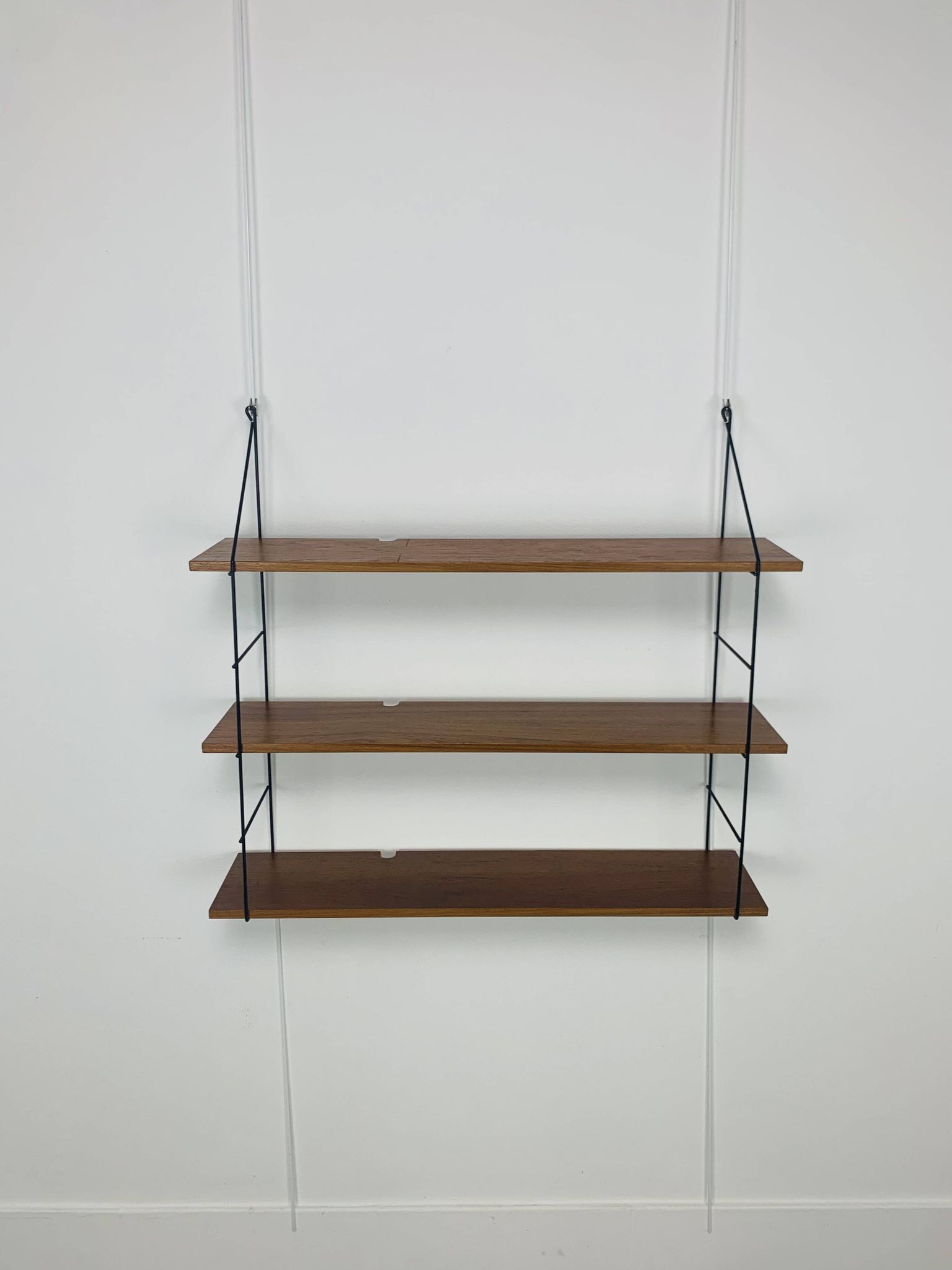 String shelf, teak and metal, 1960s