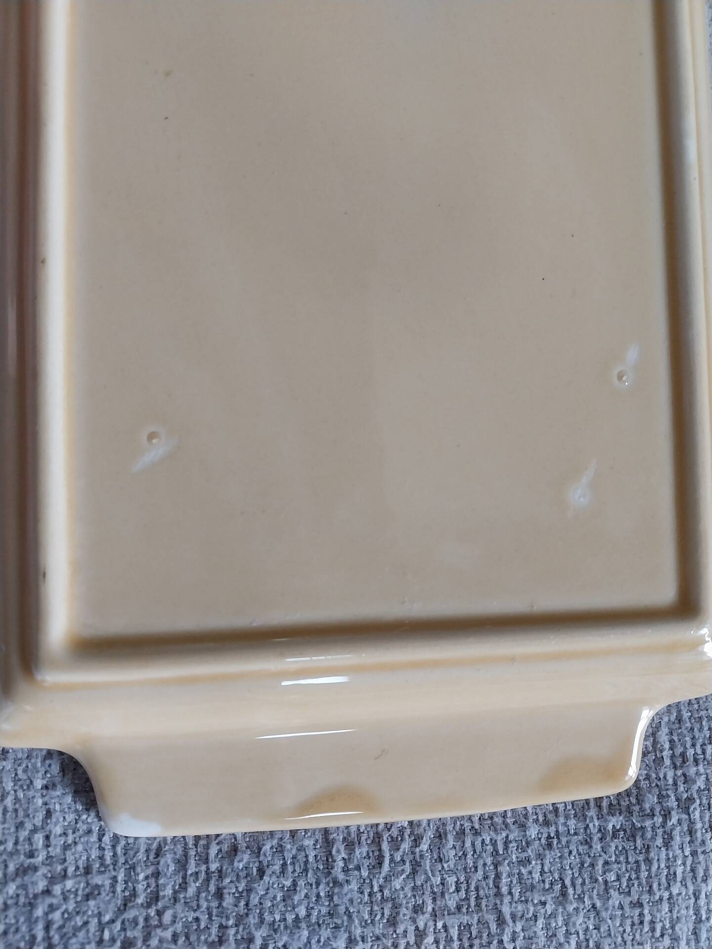 Cake tin