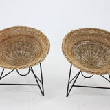1960s pair of rattan woven basket chair with hairpin legs
