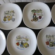 7 assiettes à fromage en haute porcelaine berry